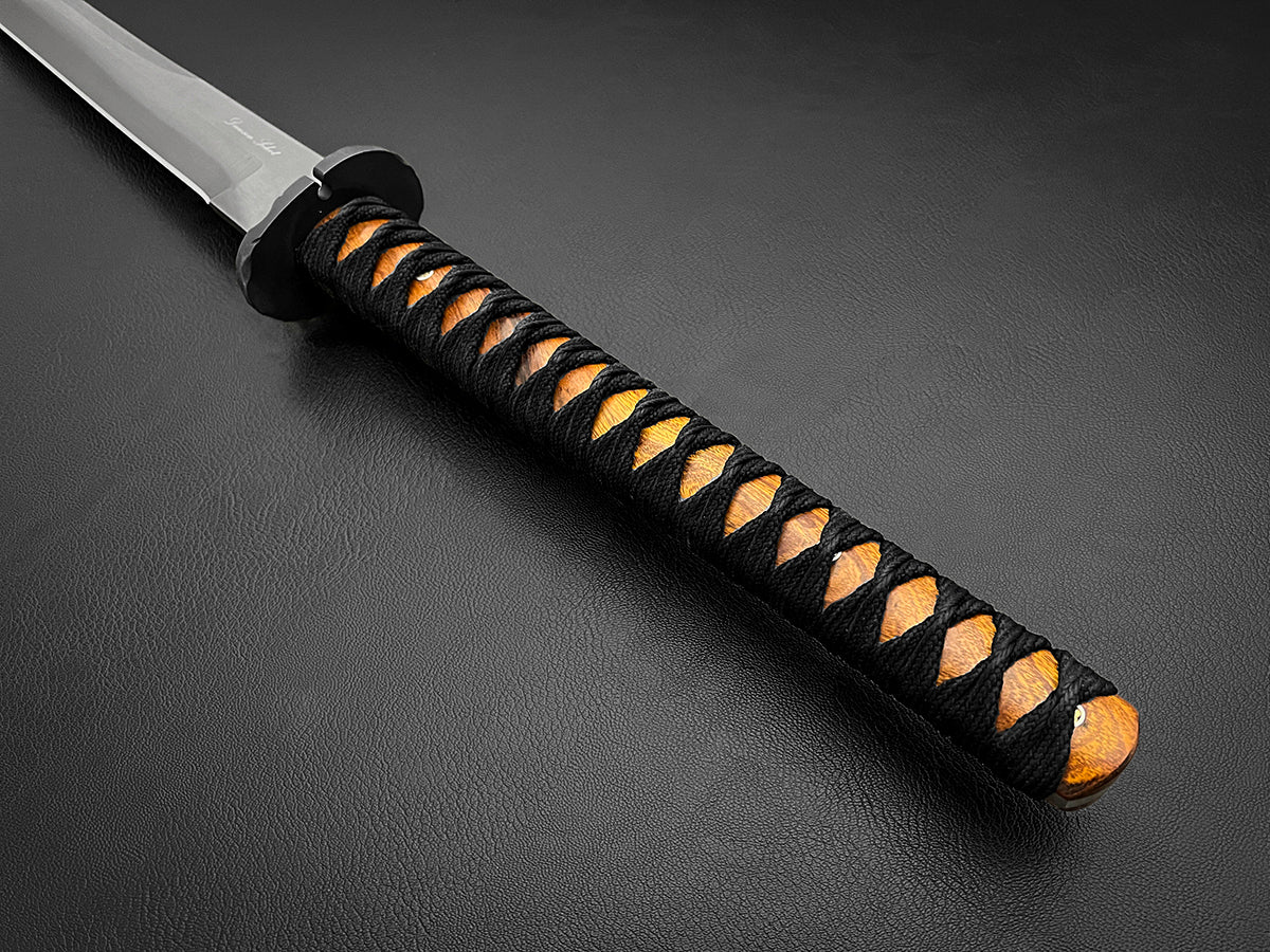 Tokugawa | 20" Dawson Select Japanese Katana | Hamon | Arizona Ironwood