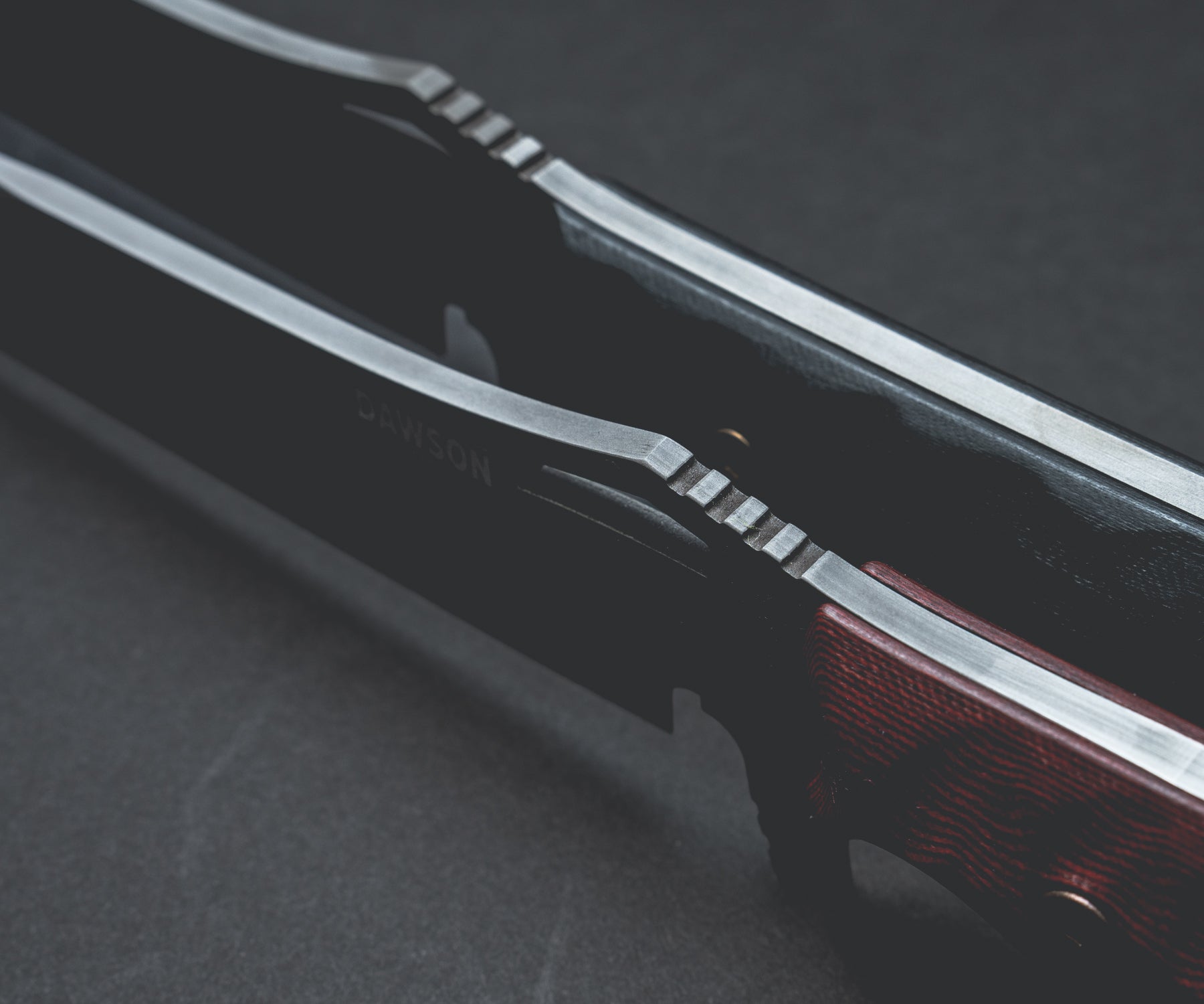 Armageddon Survival Sword | 13" Blade | 80CRV2 Steel | Hamon - Differential Heat Treat