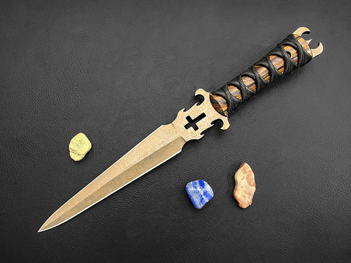 Defender of the Faith | Double-Edged Dagger | CPM-MagnaCut Steel | Arizona Copper Finish