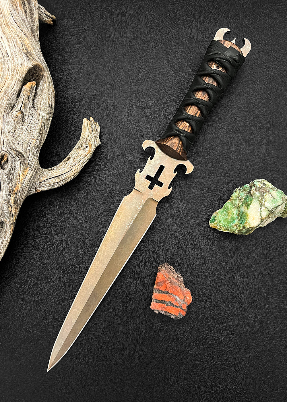 Defender of the Faith | Double-Edged Dagger | CPM-MagnaCut Steel | Arizona Copper Finish