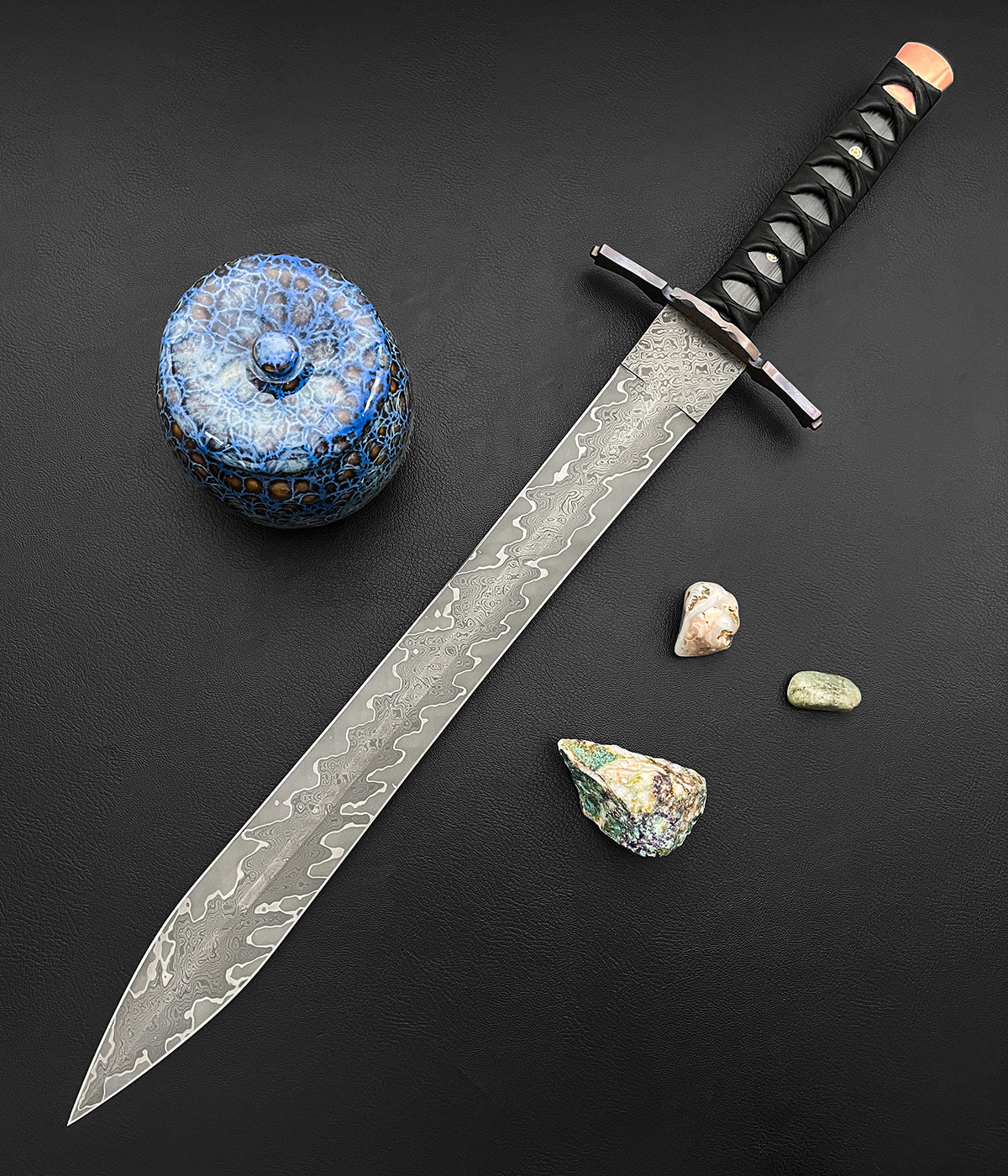 William The Marshal | Dawson Select San Mai Steel | Double-Edged Sword | Carbon Fiber